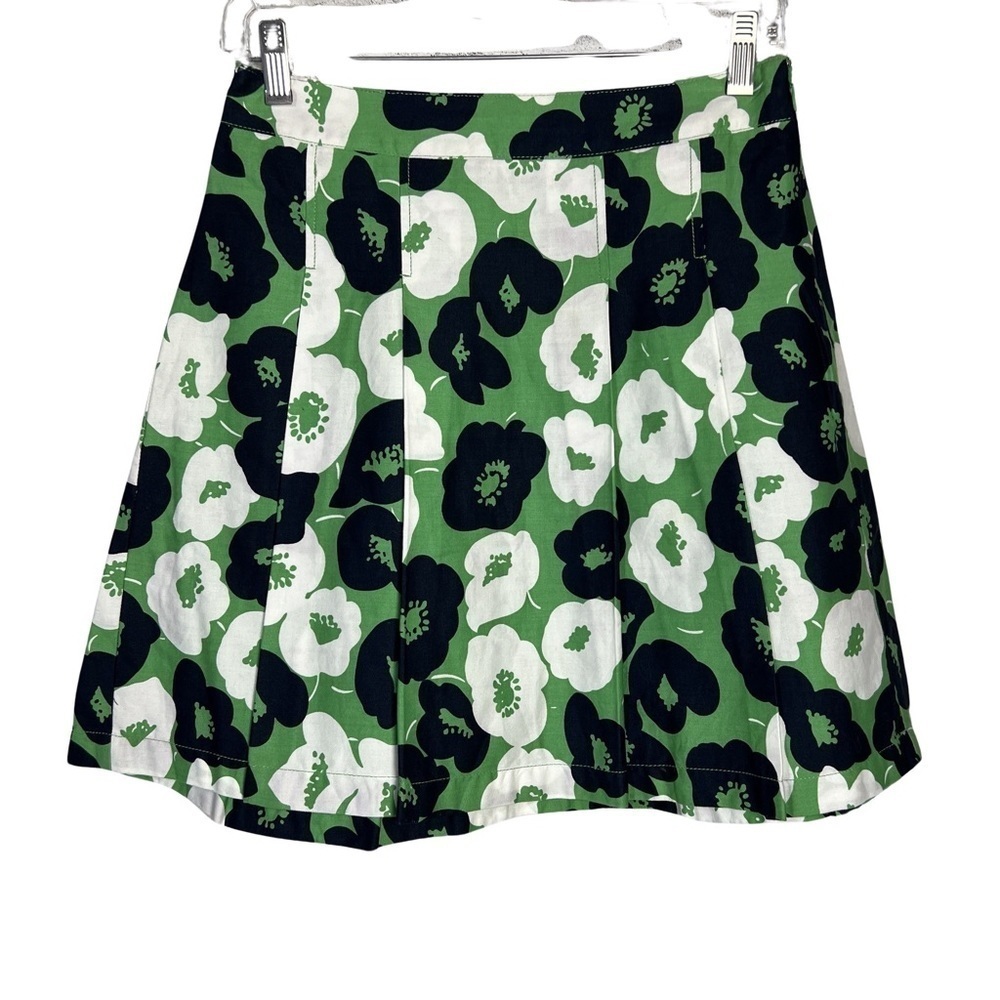 Ann Taylor Pleated Floral Kelly Green Black White 100% Cotton A-Line Short Skirt
